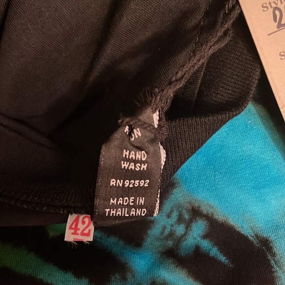 NWT.  DRESS by Sacred Threads.   LG/GR/GR01.  222195B - Picture 3 of 5